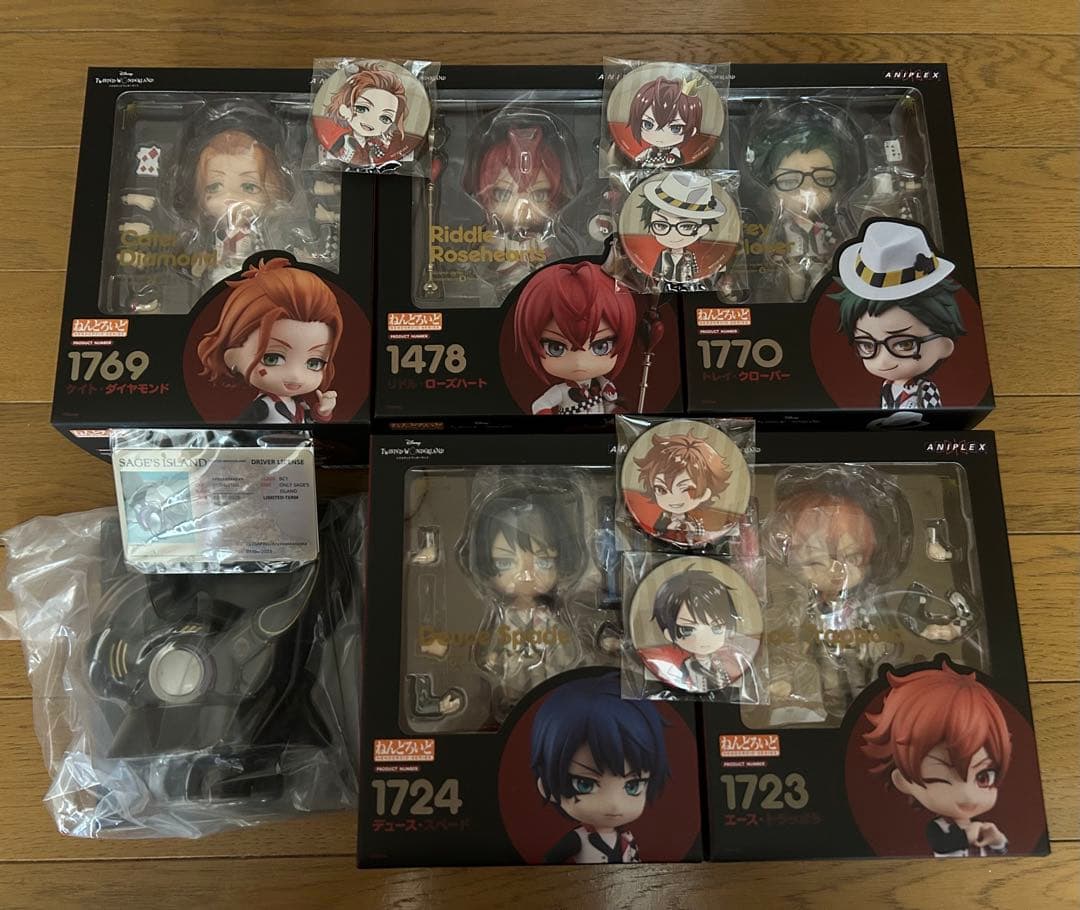 【未開封新品】ツイステねんどろいどハーツラビュルリドルトレイケイトエースデュース