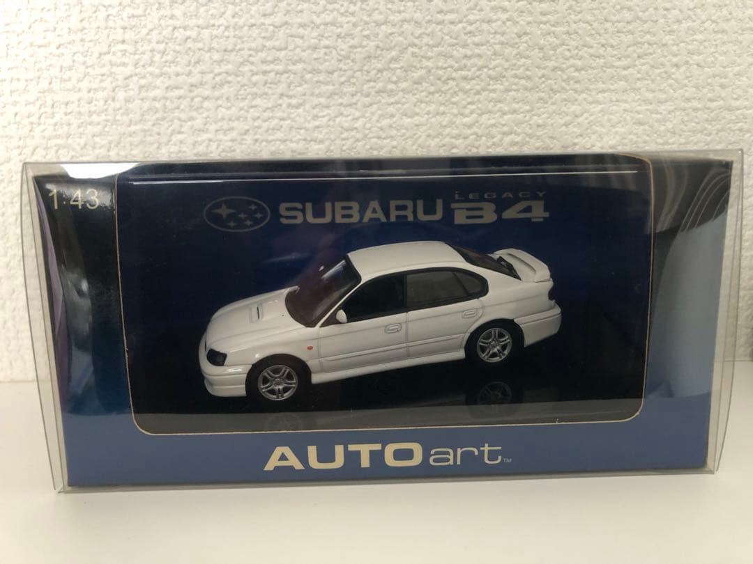 AUTOart 1/43 スバル レガシィ B4 ホワイト