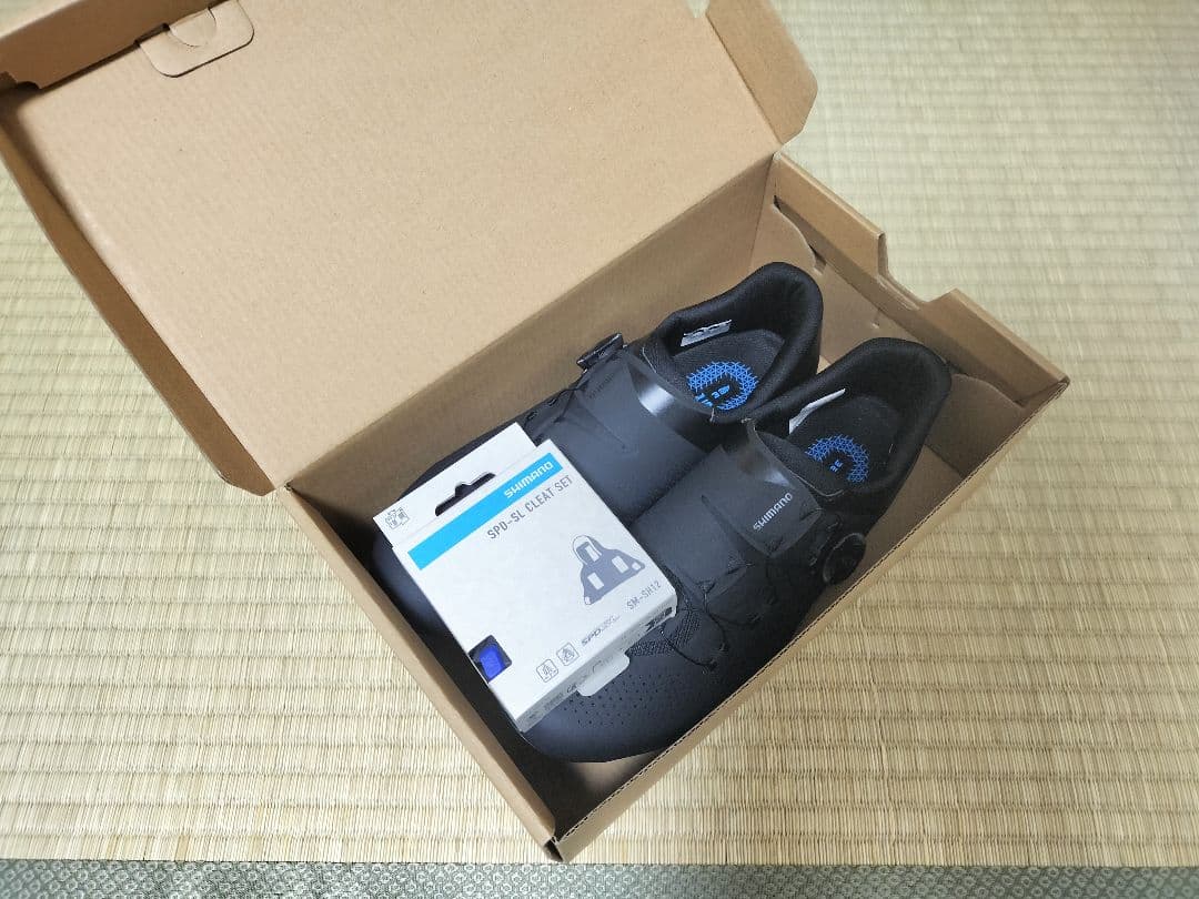 SHIMANO RC-3 SH-RC302 42サイズ SPD-SLクリート