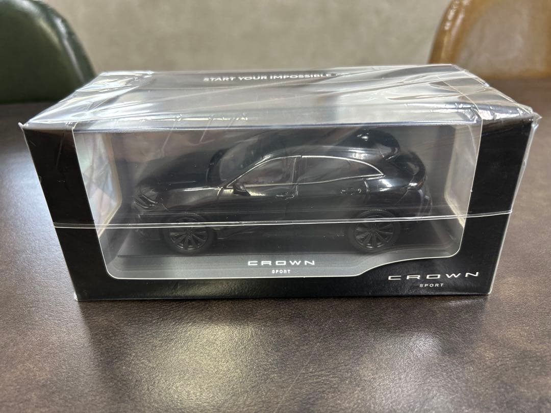 【非売品.未開封】◆クラウンスポーツ◆ブラック　ミニカー