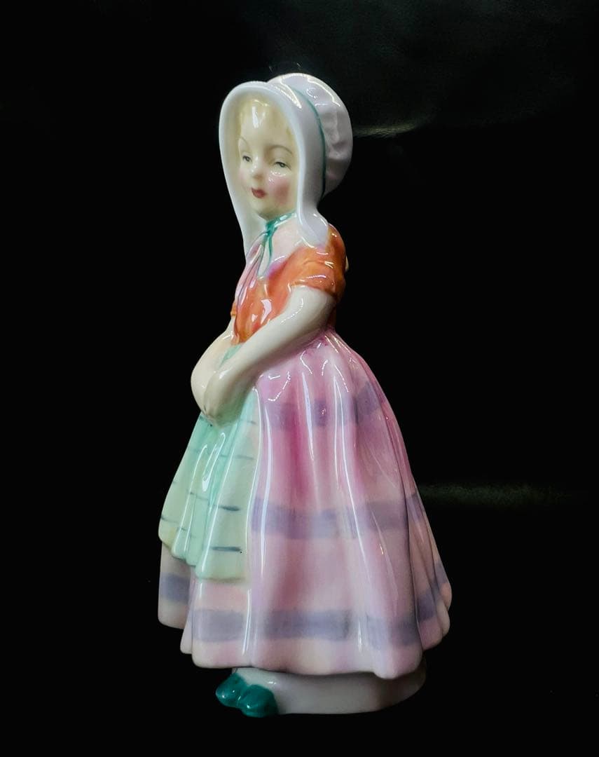 少女の陶器フィギュア アンティーク風