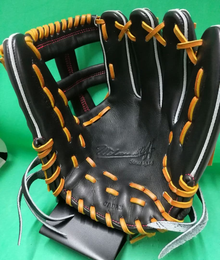 415.限定品Wilsonプレミアムキップ