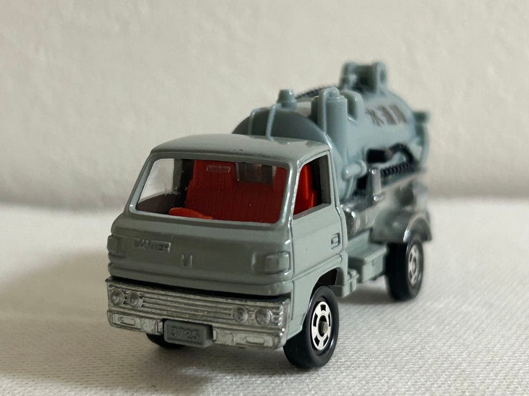 トミカ 日本製 黒箱 スーパーギフト 10-3-3 キャンター ダンプトラック