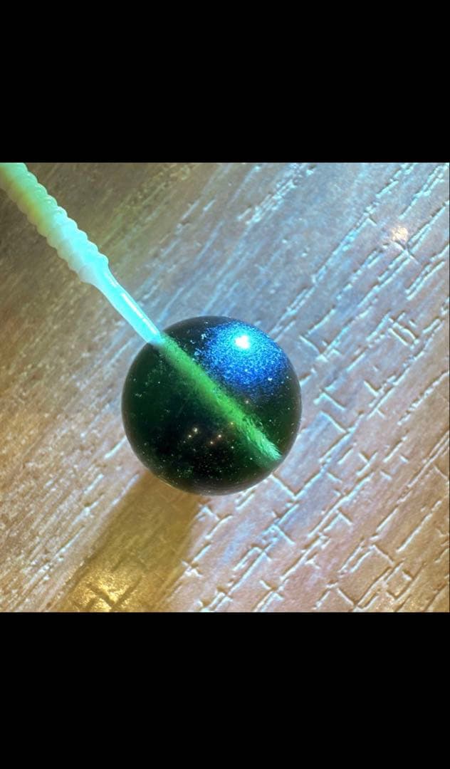 【写真より実物が強い】 高透明モルダバイト 13.7mm｜龍紋くっきり｜一点物
