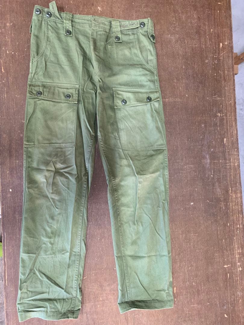 オーストラリア軍　ダブルポケットパンツ