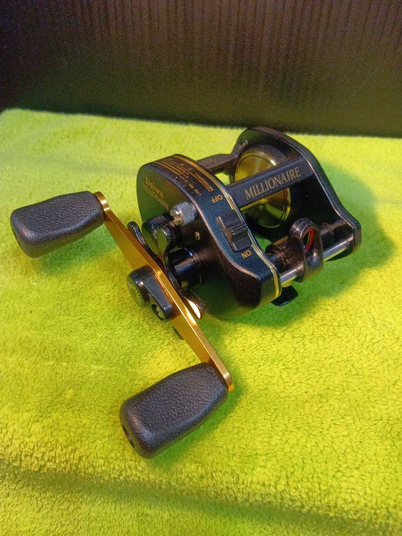 ダイワ ミリオネアST-15AC (超美品)　 Daiwa オールド ( A )
