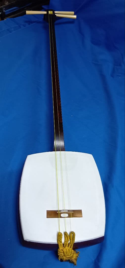 細棹　三味線　大正10年（1921年）104年前に製作された物を再生しました。