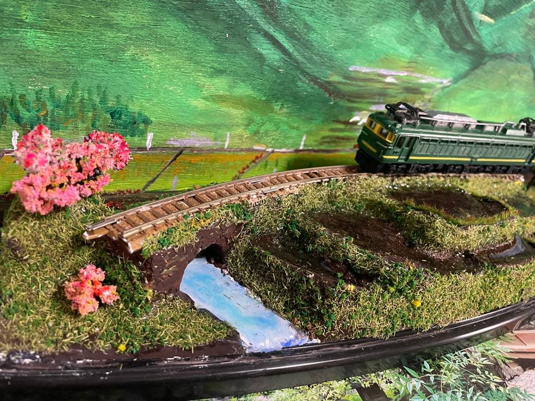Nゲージ ジオラマ　つつじ咲く棚田の風景