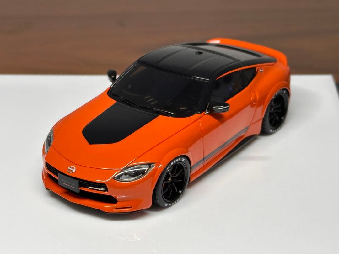 メイクアップ アイドロン 1/43 日産 フェアレディ Z EMCOF016