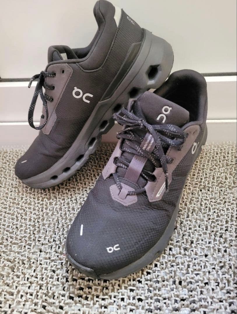 【ももさん専用】【美品】ON CLOUD RUNNER2