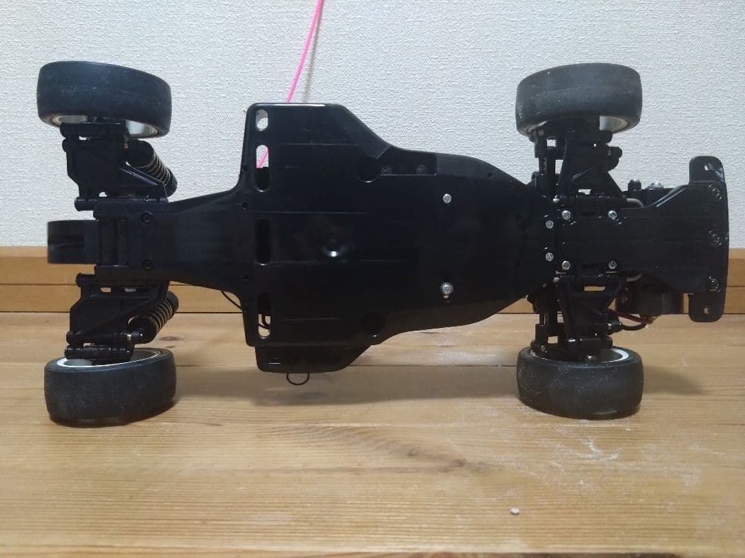 希少!　美品!　タミヤ　FF01　シャーシ　　メカ付　ラジコン