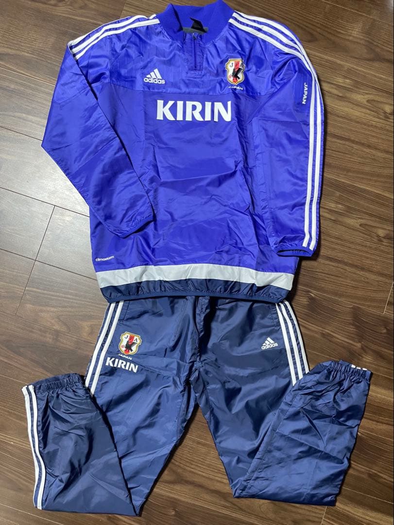 【極美品】アディダス　日本代表　トレーニング　ジャージ　ウォーマーピステ　上下O