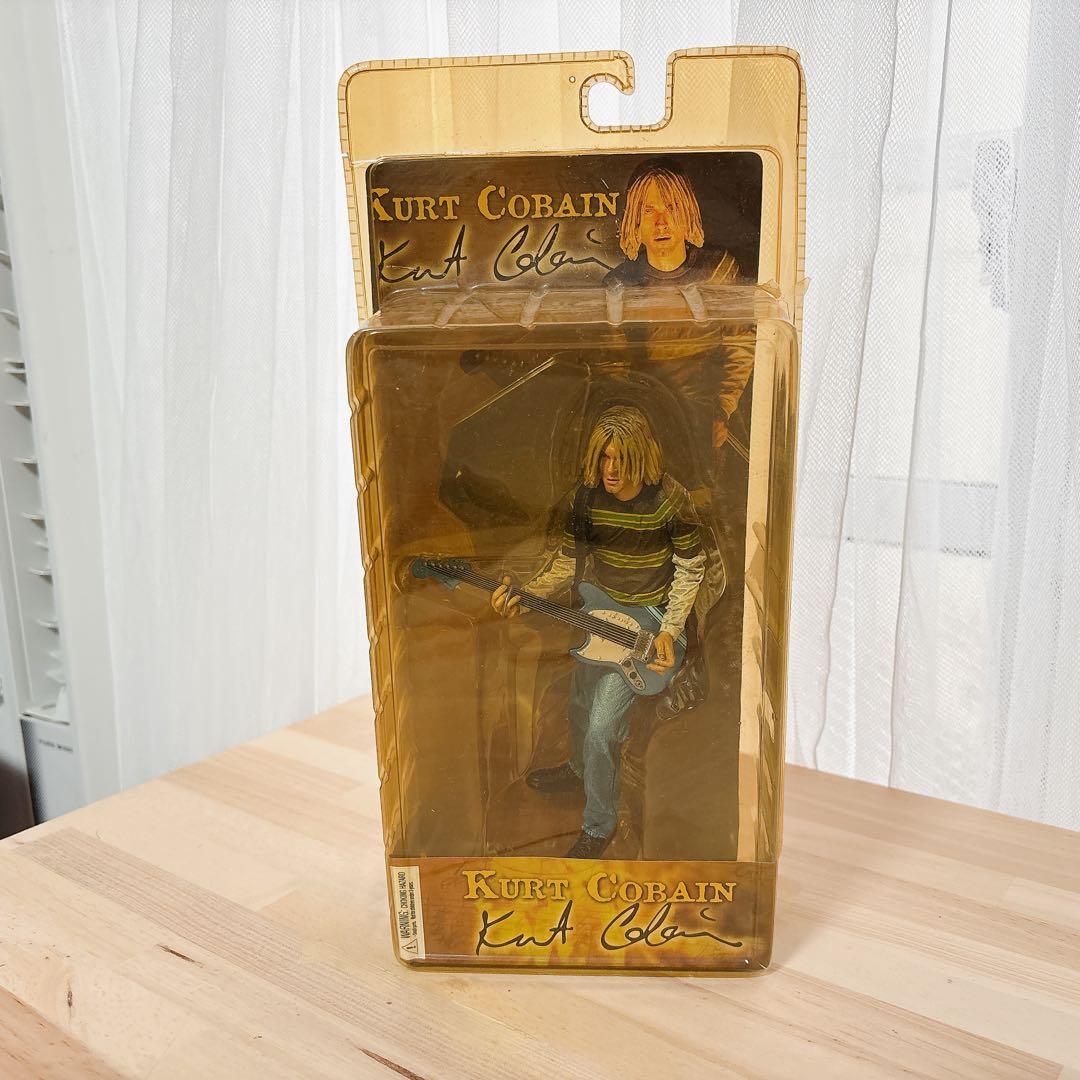 McFarlane カートコバーン スタチュー NIRVANA