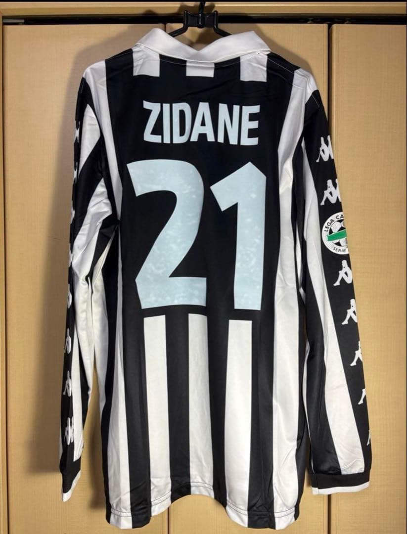 ユベントス ZIDANE 21番 Kappa シャツ