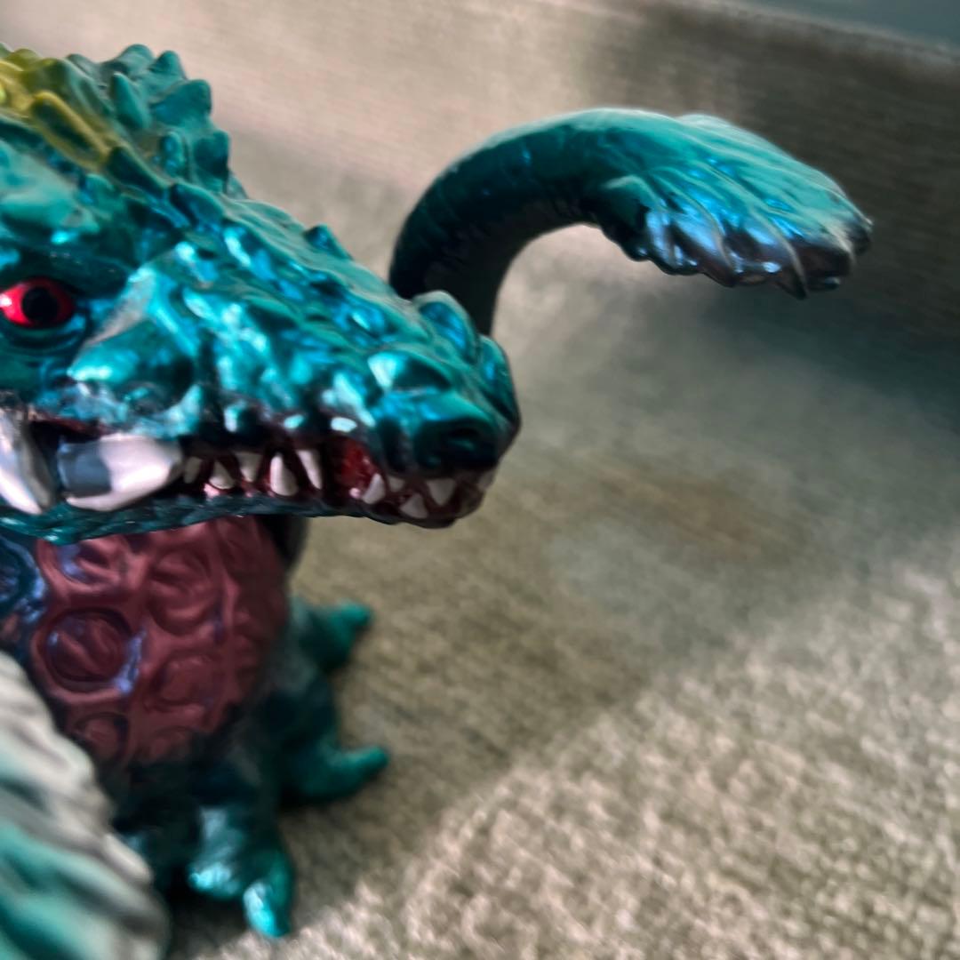 ファンクラブ限定「東宝怪獣ビオランテ」