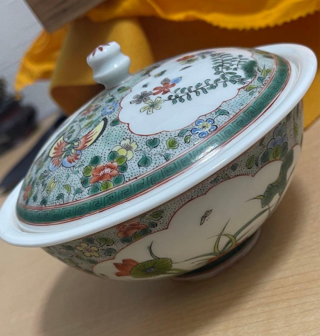 中国 清时代 茶碗 豆彩 花卉 龍紋【康熙年製在銘】古美術。