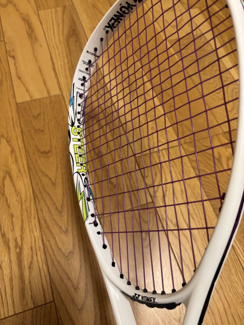 【美品】YONEX VOLTRAGE ボルトレイジ 7V STEER UXL1