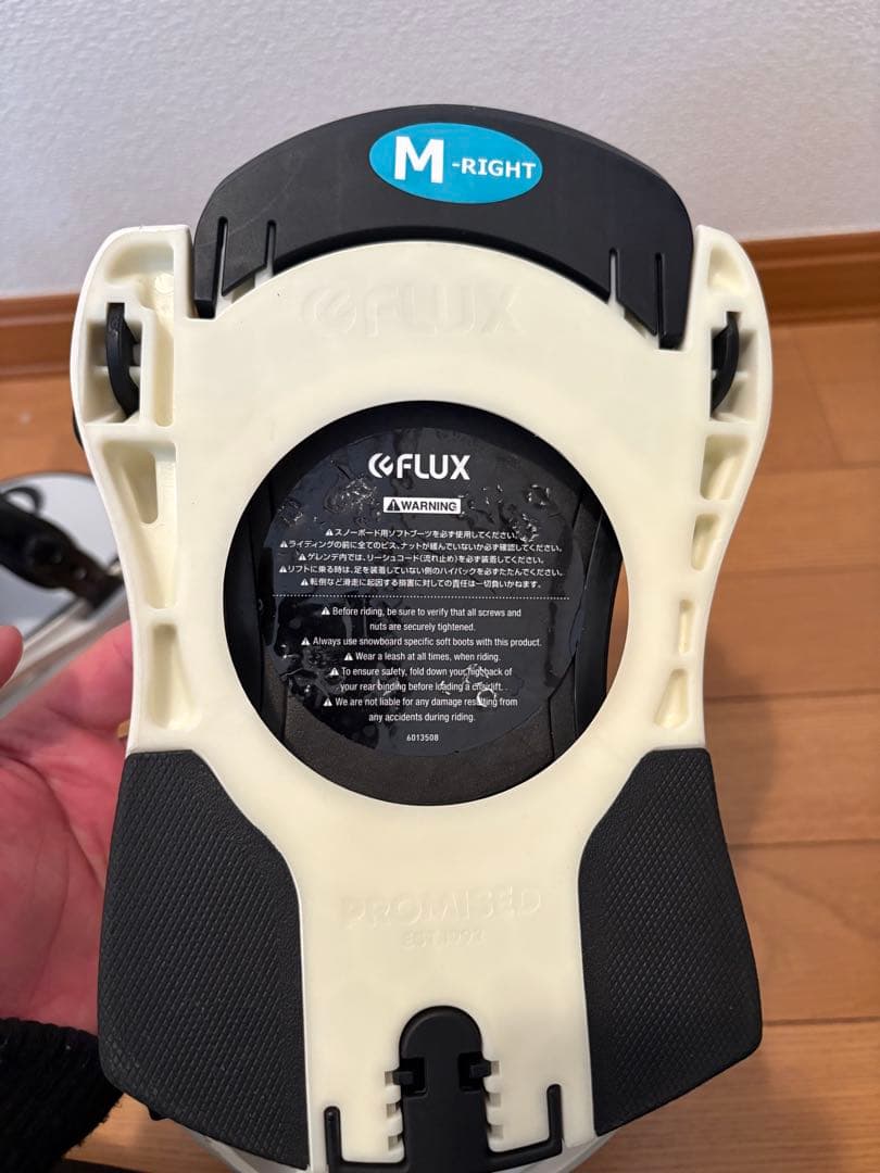 FLUX DS 22-23 M 【美品】
