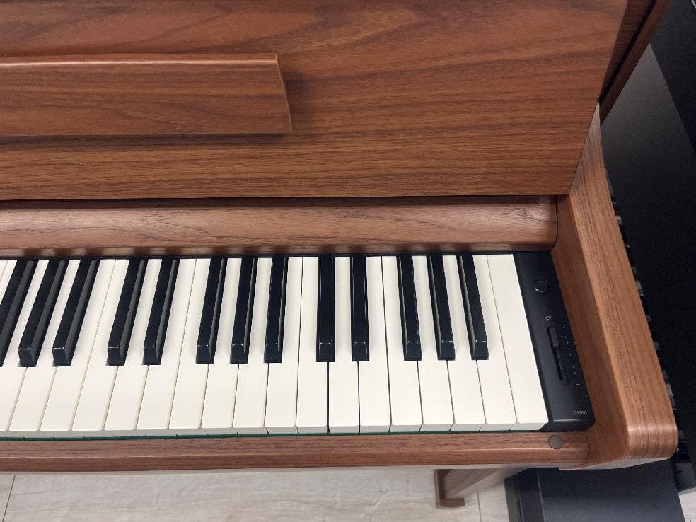 ★77633【電子ピアノ】KAWAI　CA901NW　23年製