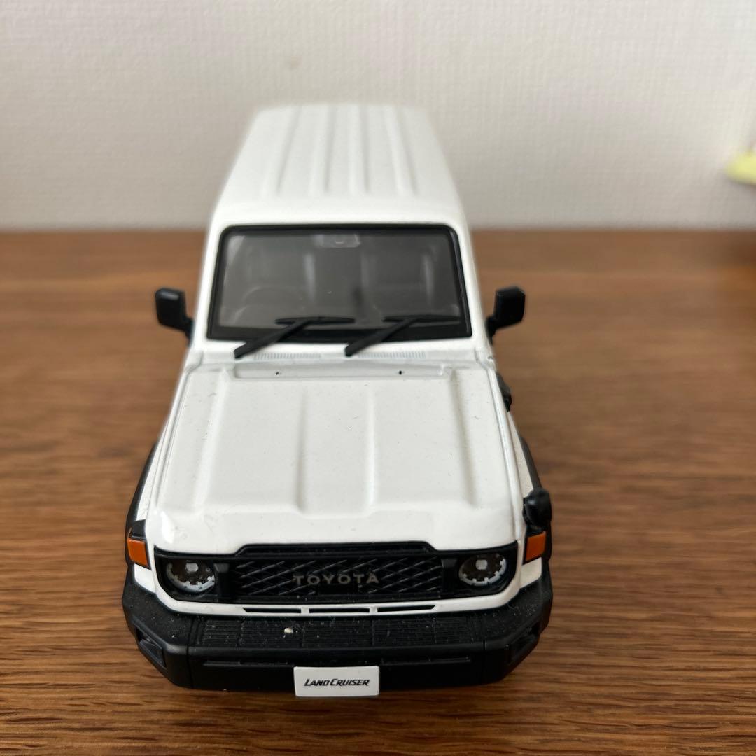トヨタ ランドクルーザー 70 カラーサンプル　非売品