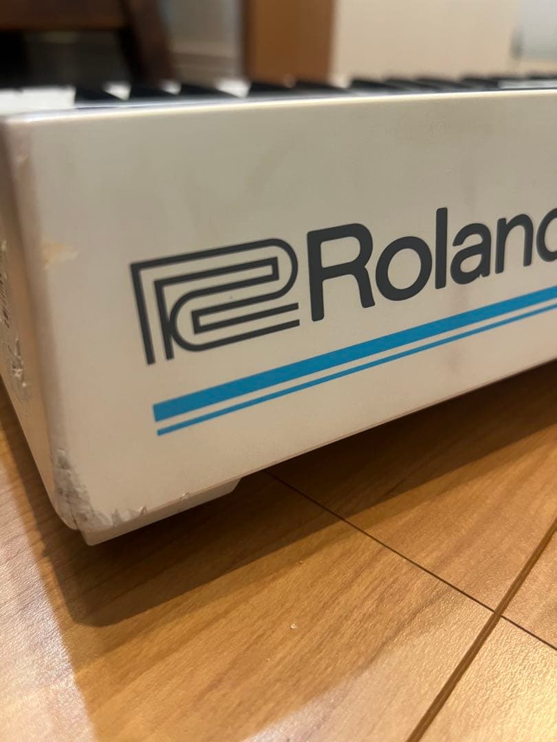 Roland JUNO-DS 61 純正ケース・ペダル(別売り)付き(要説明欄)