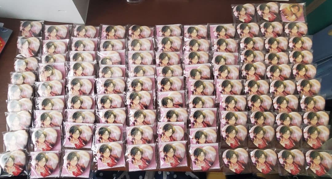 【左京】あんスタ 蓮巳敬人 中国 ハート缶バッジ 102点