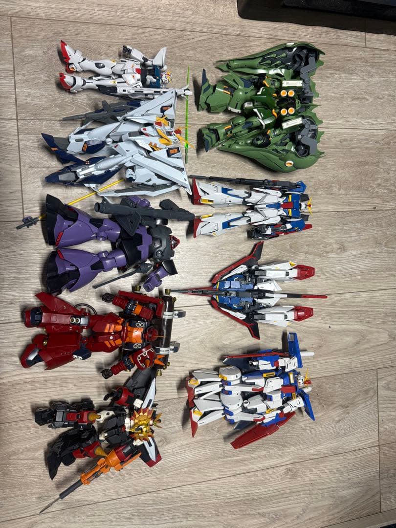 ガンプラ　まとめ売り　組み立て済み　9体