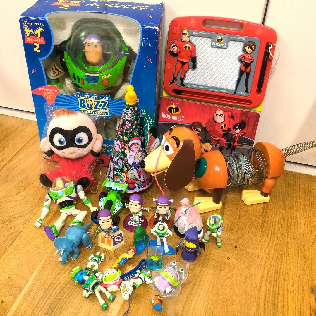 ディズニー　ピクサー　トイストーリー　ミスターインクレディブル　フィギュア