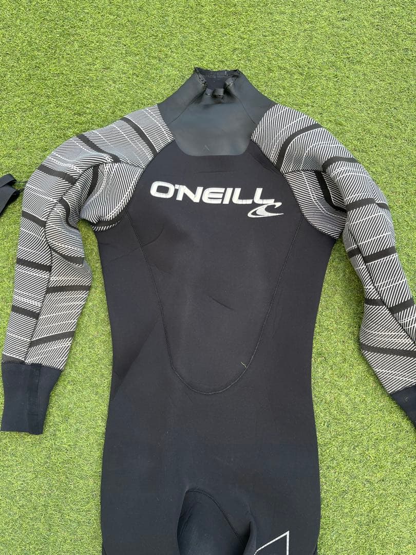 O'NEILL オニールウェットスーツドライスーツXLツールズ手首、首ベルト付き