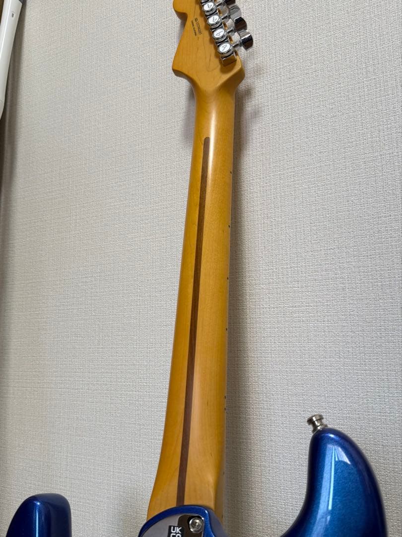 Fender American Ultra ストラトキャスターコブラブルー
