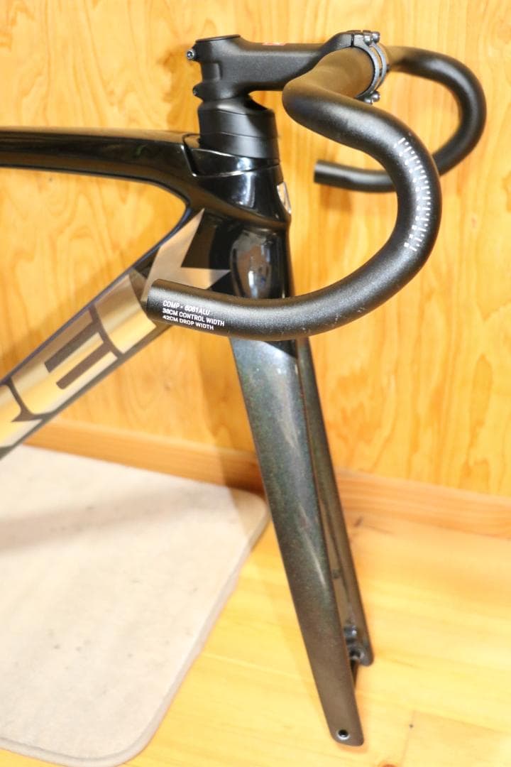TREK EMONDA SLR★2023年★52サイズ★フレームセット★美品
