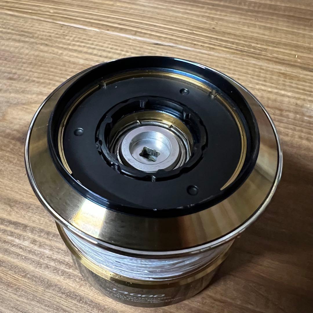 20ソルティガ 14000スプール SLP ネイビー