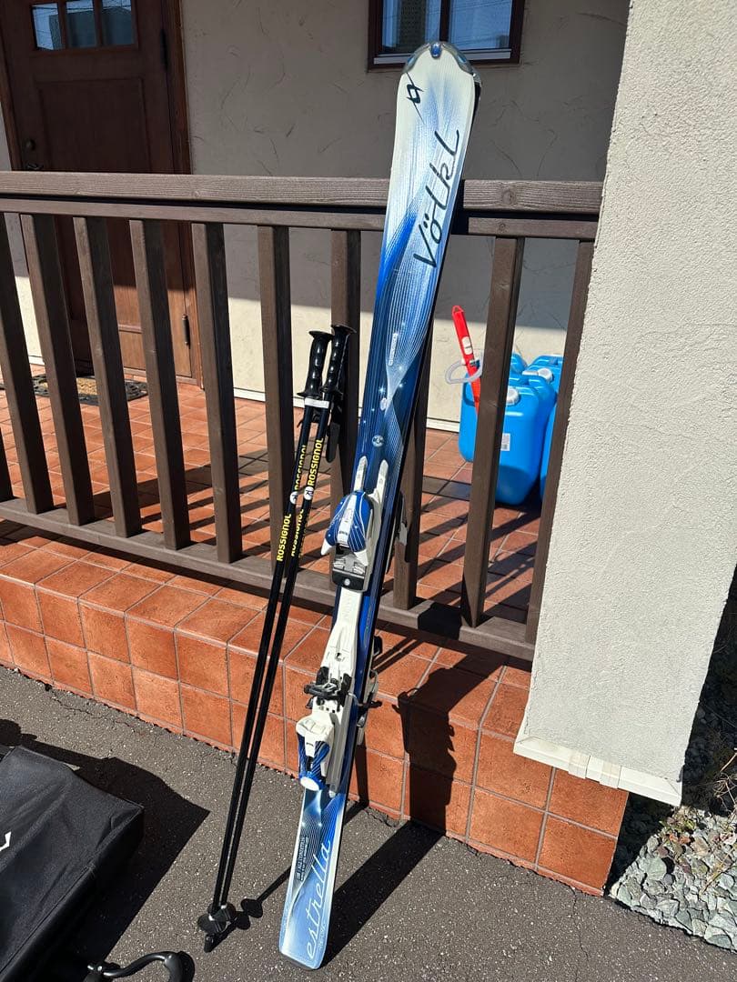 Völkl スキー 青白 ポール付き