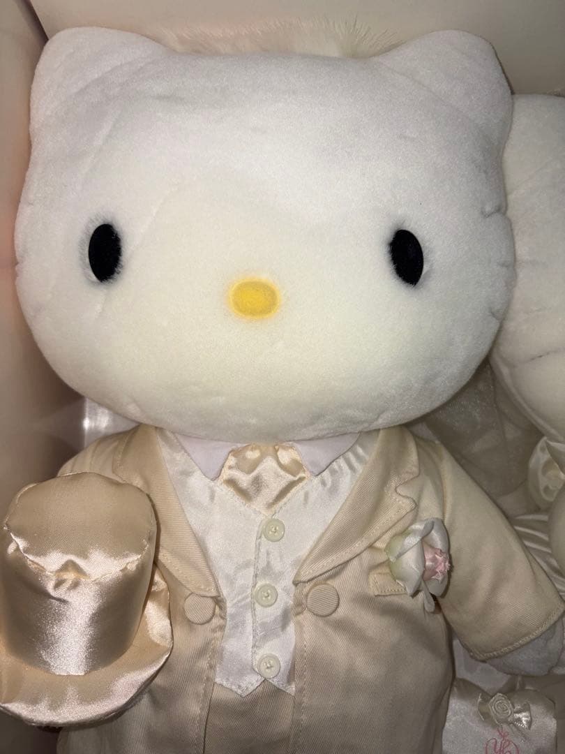 【超希少超レア品】桂由美　ハローキティ・ダニエルウェディングドール大　ペアセット