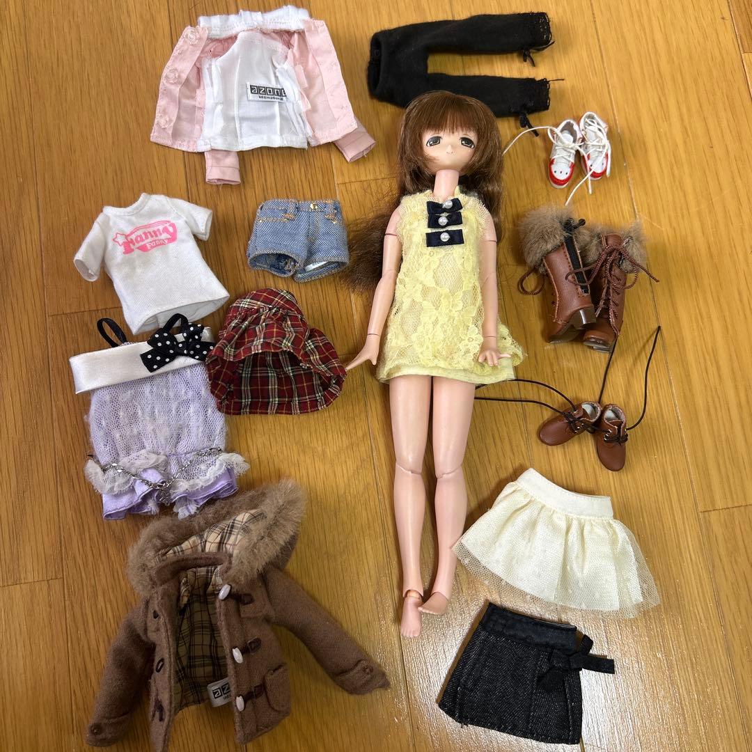 「えっくす☆きゅーと」シリーズのドールと衣装のセット