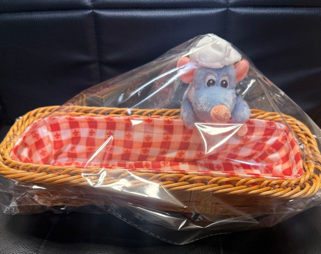 新品タグ付きレミーのおいしいレストランカラトリーケース