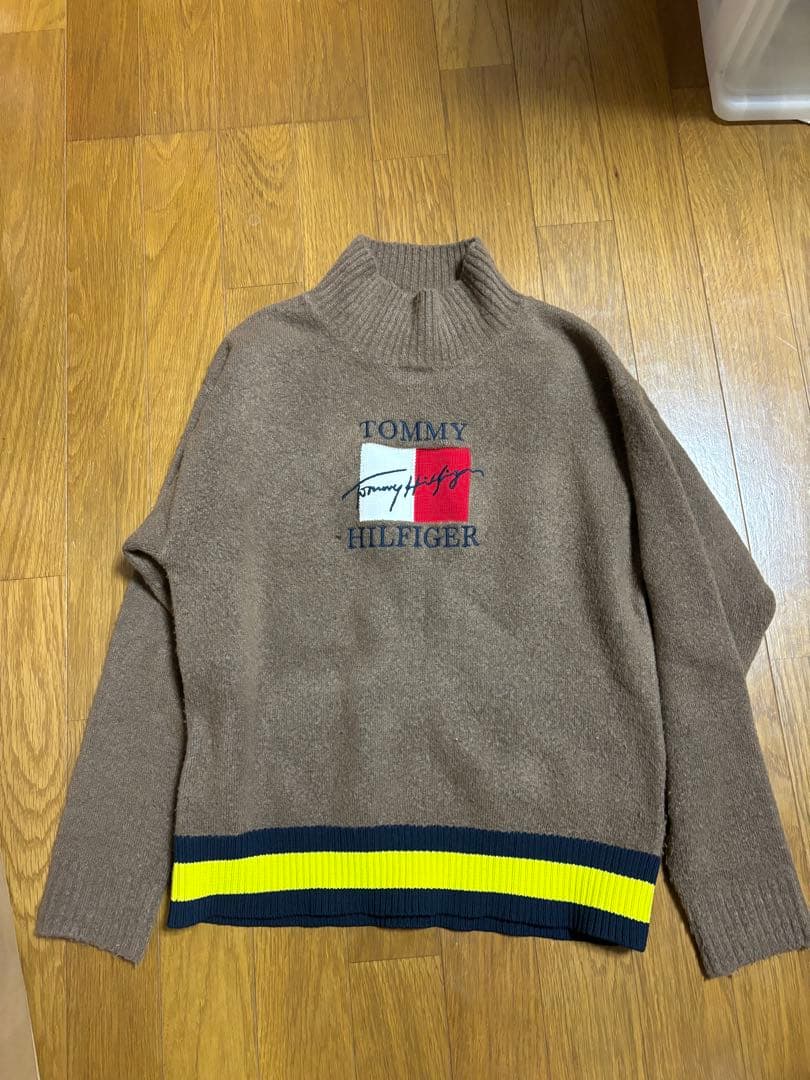 トミーヒルガー　ゴルフ　ニット