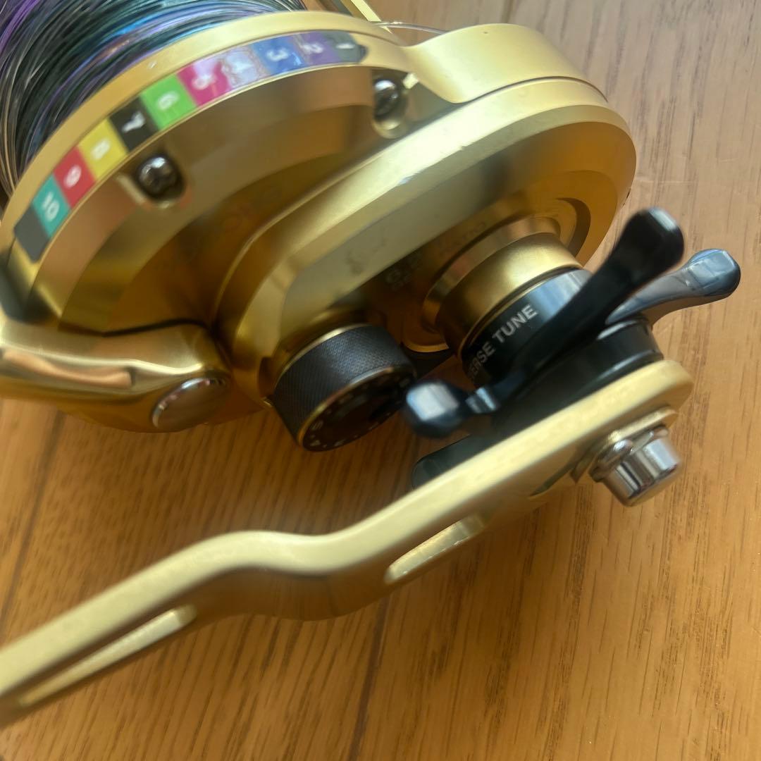 シマノ　オシアジガーリミテッド　3000HG 両軸リール