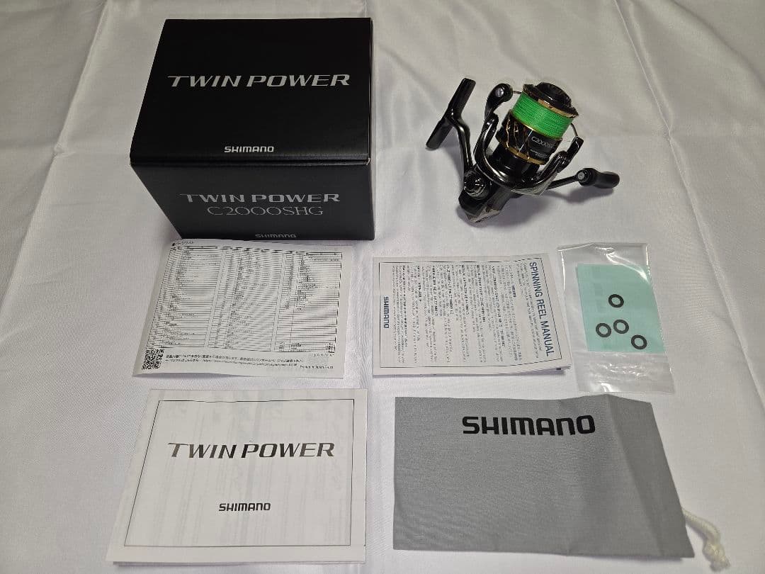 リール SHIMANO TWIN POWER C2000SHG