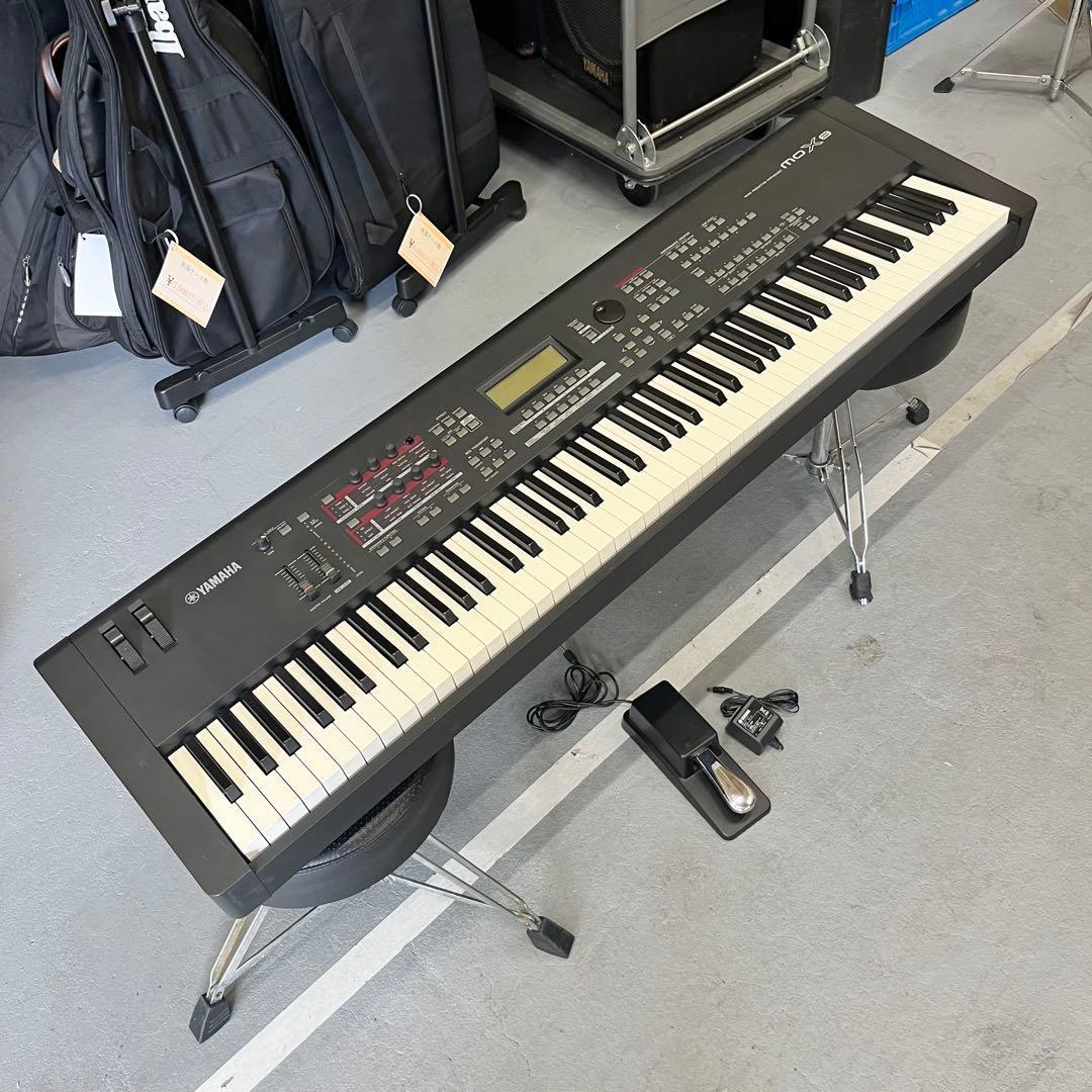 【11085】YAMAHA MOX8 88鍵ピアノタッチ シンセサイザー