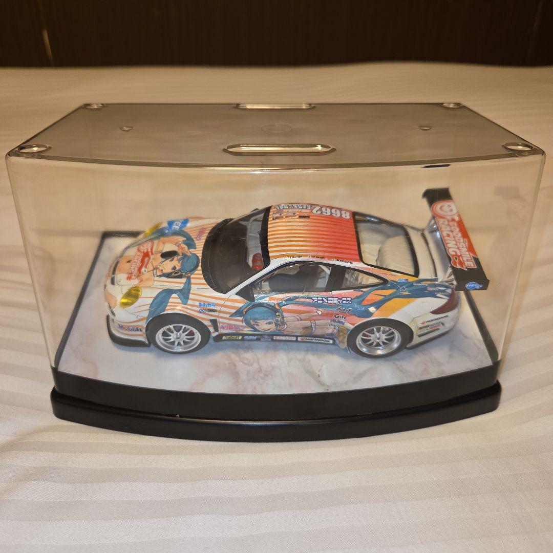 フジミ 初音ミク ポルシェ911 GT3R プラモデル 1/24 完成品