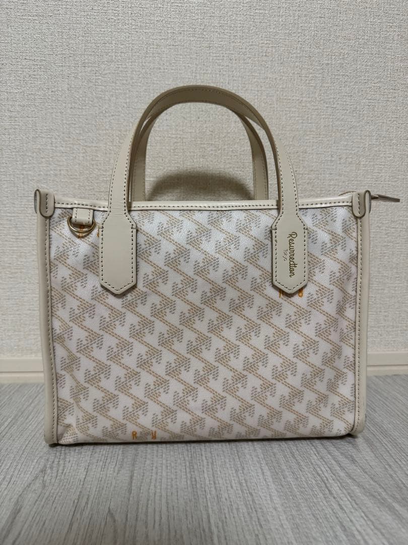 【レザレクション】カートバッグ　ゴルフバッグ　ホワイト