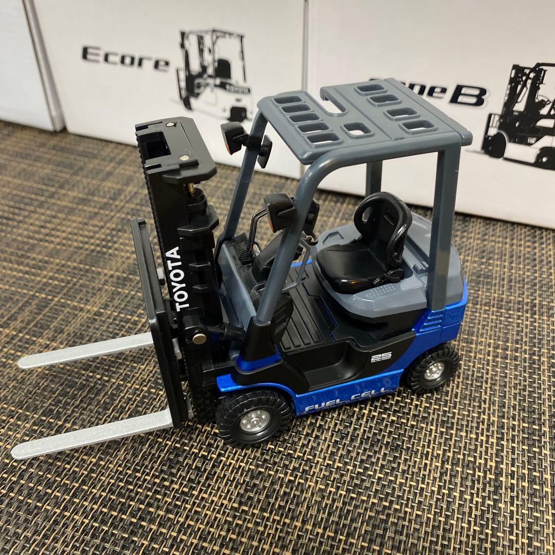 TOYOTA L&F フォークリフト ミニカー　3台セット　非売品　希少