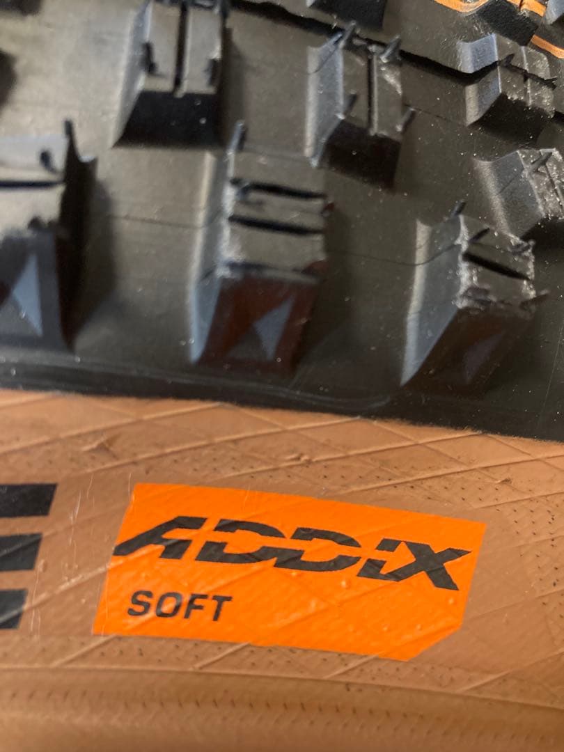 Schwalbe Hans Dampf MTB タイヤ　27.5×2.35 2本