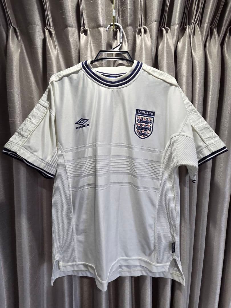 Umbro イングランド代表 サッカーユニフォーム 2000