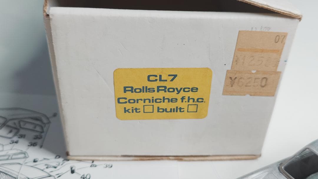 SMTSRolls Royce Corniche f.h.c. メタルキット