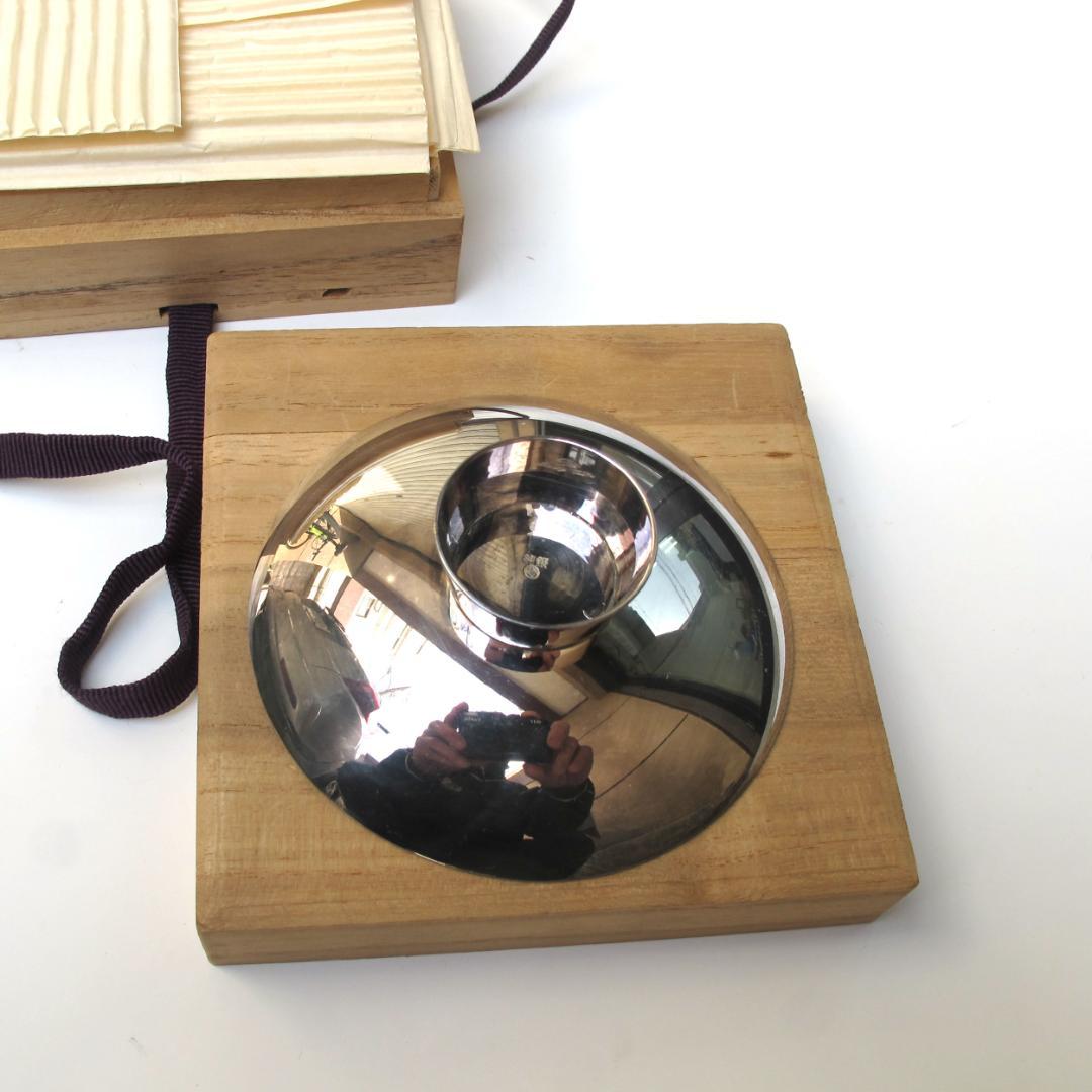 純銀製 直径9cm 家紋入り銀杯 盃 — 古い時代の逸品　木箱付き