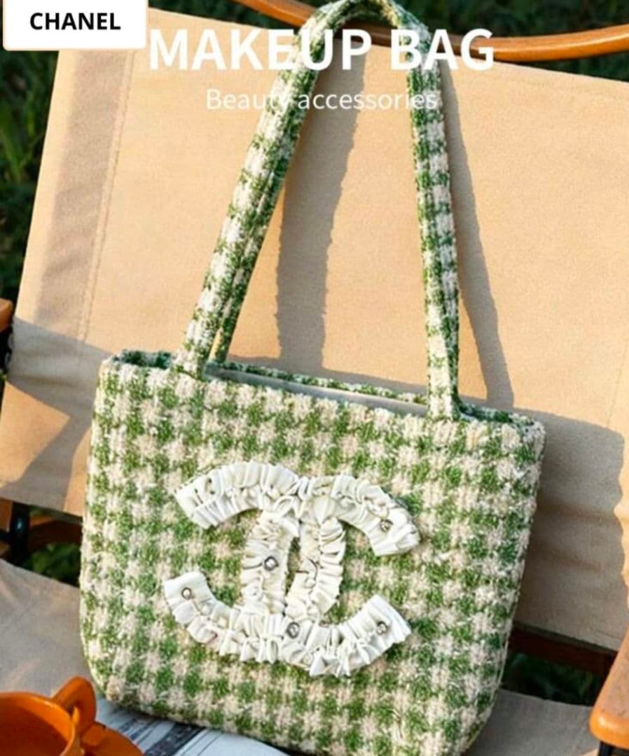 CHANEL メイクアップバッグ グリーン