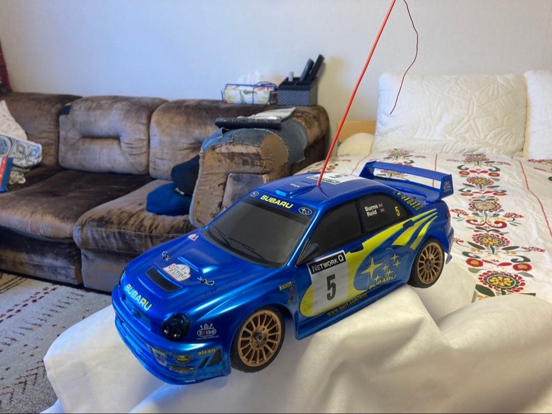 【最終値下げ】デアゴスティーニ　スバル　インプレッサ1/10スケール　ラジコン