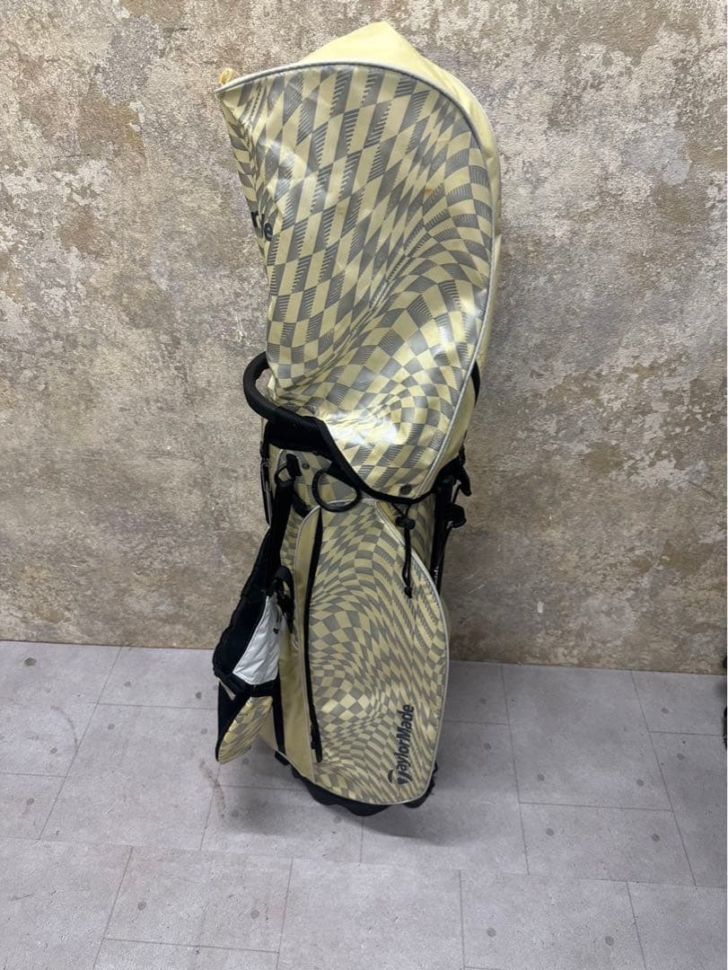 TaylorMade ゴルフバッグ チェッカーパターン